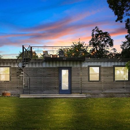Вилла The Woods- Container Tiny House 12 Min To Magnolia/Baylor/Downtown Беллмид Экстерьер фото